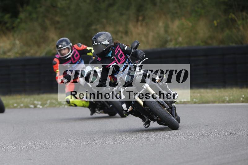 /30 23.06.2025 Get Faster Caremotion ADR/Rider Academy gruen/4
